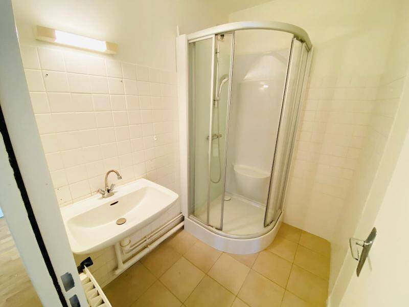 Location appartement rénové 3 pièces 85.13 m² à Charnay-lès-Mâcon 71850 5 - 796 €