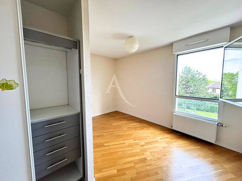 Vente appartement 4 pièces 86.08 m² à Mâcon 71000
