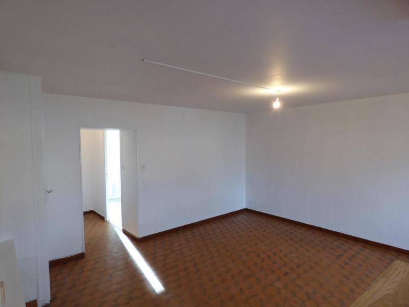 Location appartement rénové 3 pièces 69.5 m² à Mâcon 71000 4 - 630 €