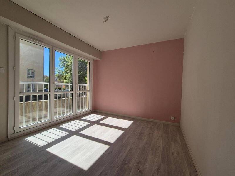 Location appartement 5 pièces 101.3 m² à Mâcon 71000 4 - 920 €