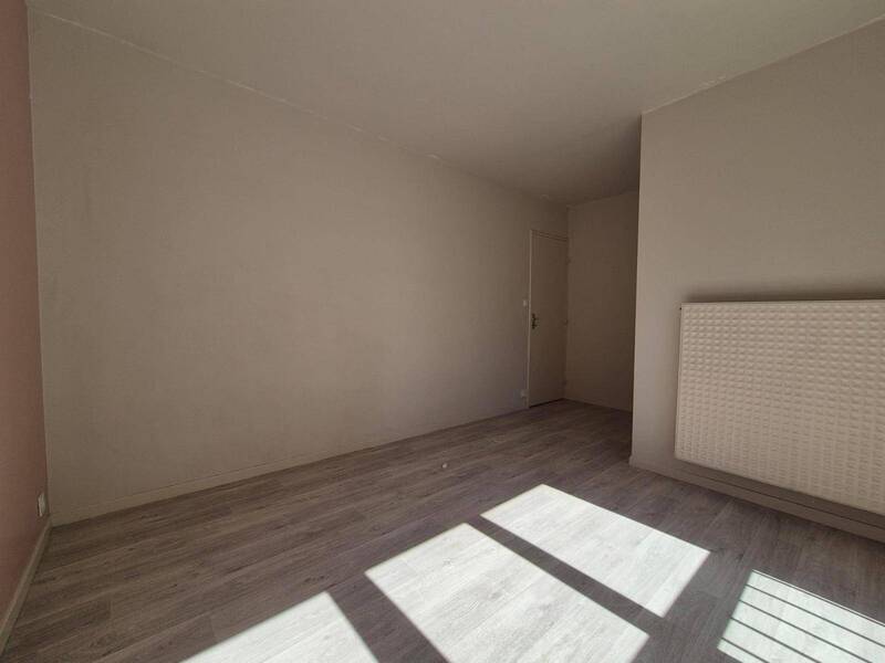 Location appartement 5 pièces 101.3 m² à Mâcon 71000 4 - 920 €