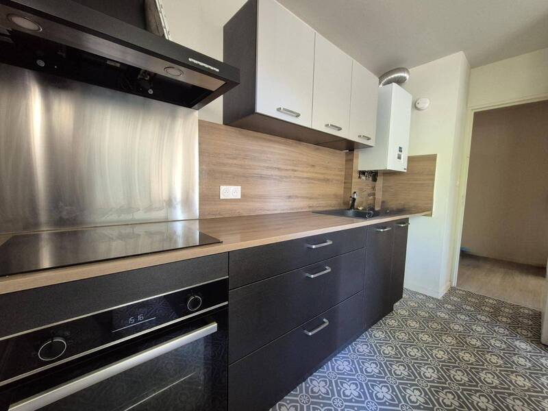 Location appartement 5 pièces 101.3 m² à Mâcon 71000 4 - 920 €