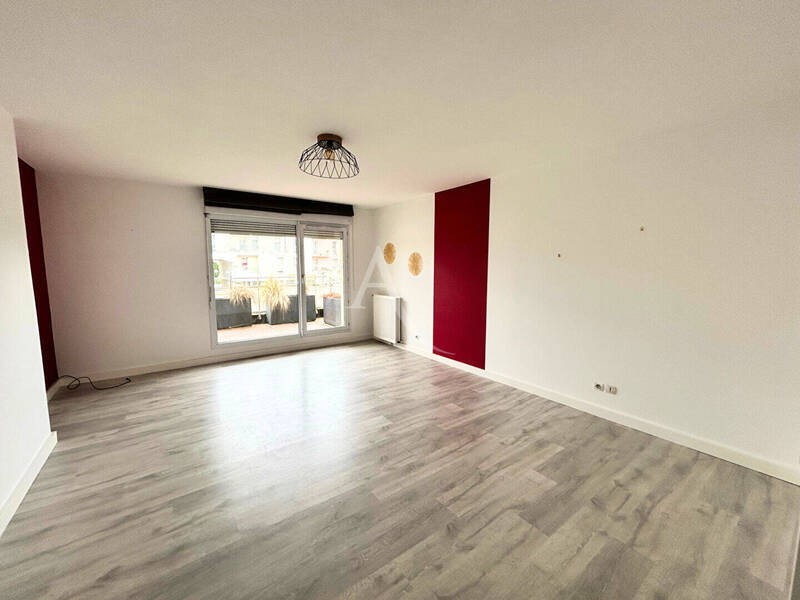 Vente appartement 4 pièces 82 m² à Charnay-lès-Mâcon 71850