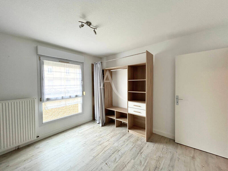 Vente appartement 4 pièces 82 m² à Charnay-lès-Mâcon 71850