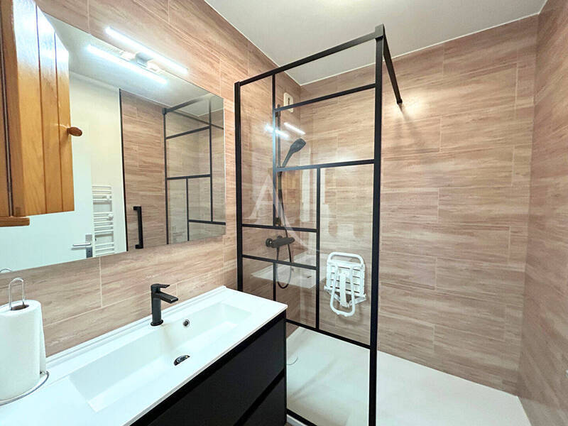Vente appartement 4 pièces 82 m² à Charnay-lès-Mâcon 71850