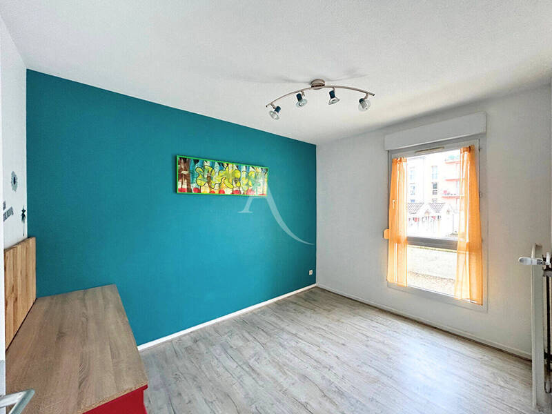 Vente appartement 4 pièces 82 m² à Charnay-lès-Mâcon 71850