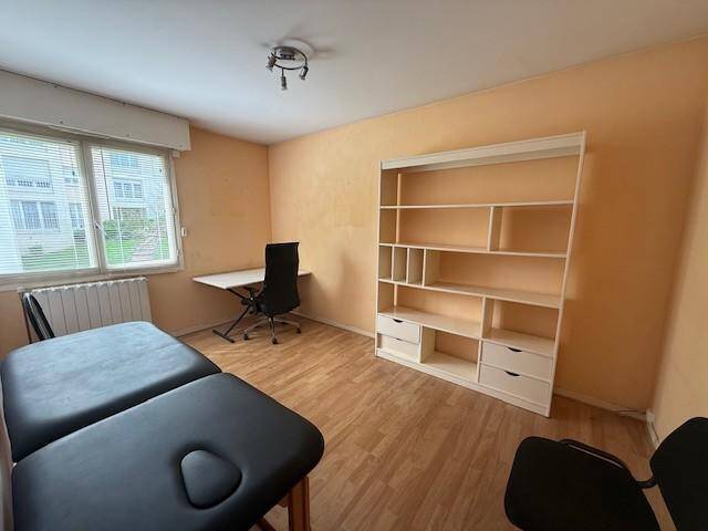 Location appartement 3 pièces 74.33 m² à Charnay-lès-Mâcon 71850 - 1 165 €