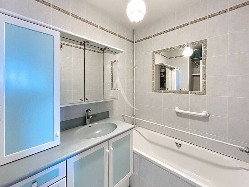 Vente appartement 4 pièces 80 m² à Mâcon 71000
