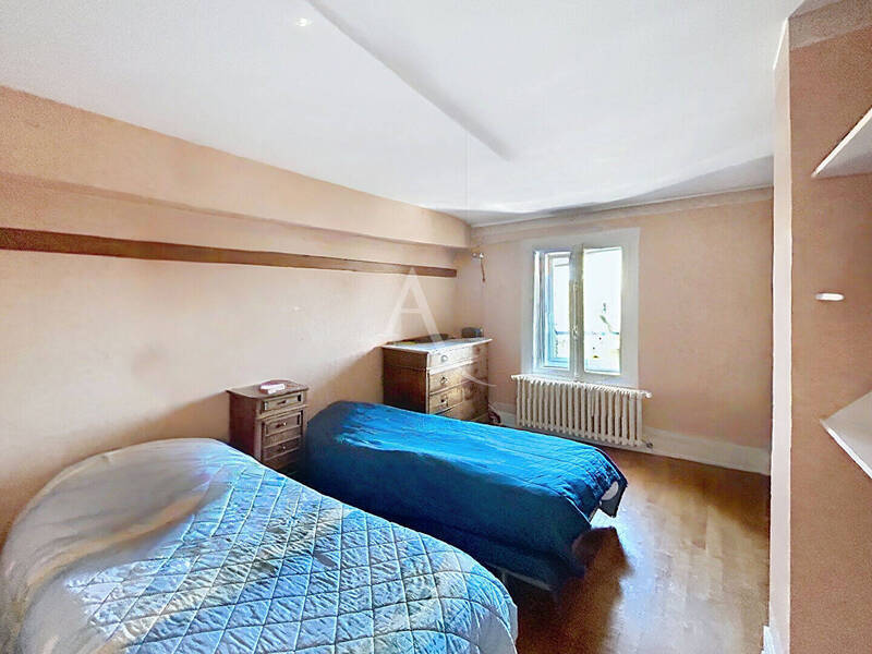 Vente maison demeure de prestige 9 pièces 200 m² à Mâcon 71000