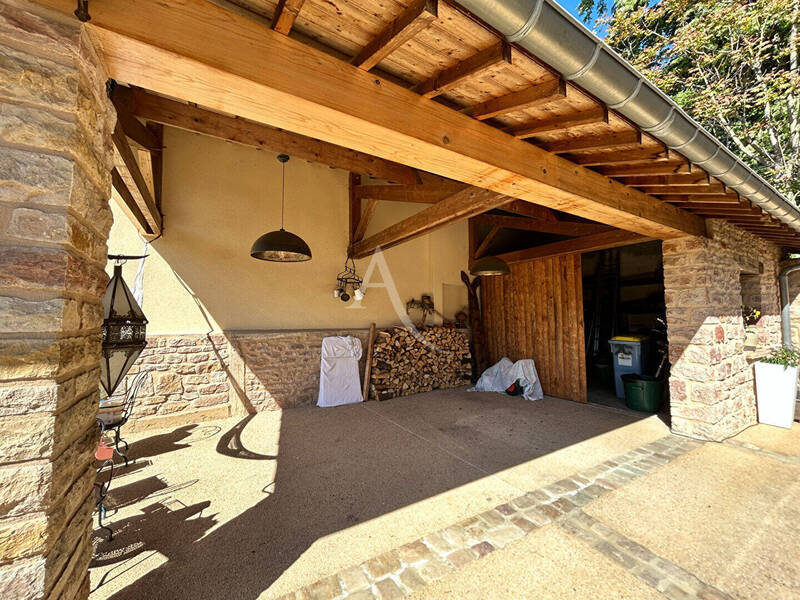 Vente maison demeure de prestige 9 pièces 200 m² à Mâcon 71000