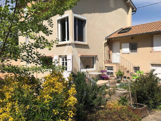 Vente maison demeure de prestige 9 pièces 200 m² à Mâcon 71000