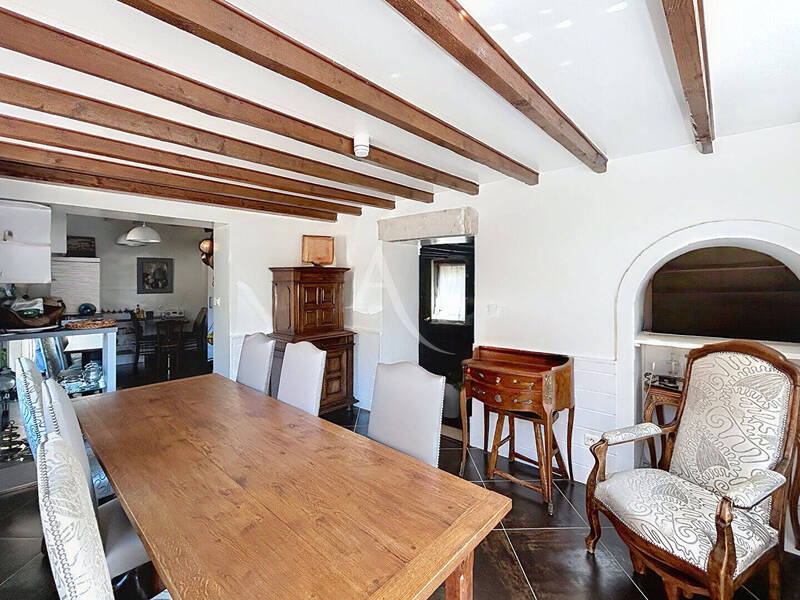 Vente maison demeure de prestige 9 pièces 200 m² à Mâcon 71000