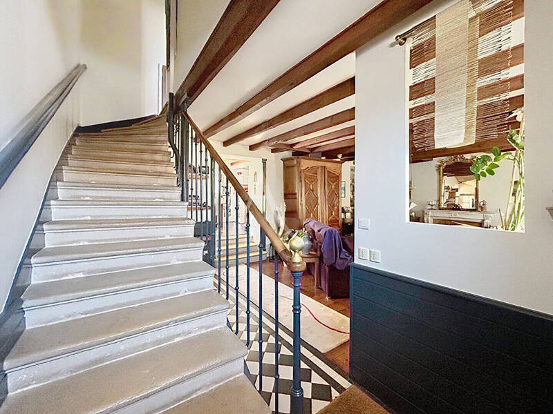 Vente maison demeure de prestige 9 pièces 200 m² à Mâcon 71000