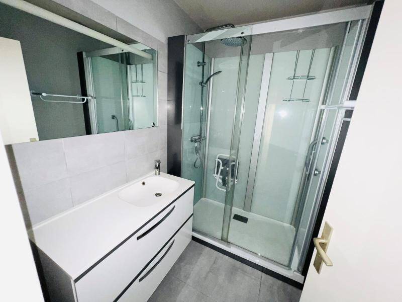 Rent apartment appartement 2 rooms 58.28 m² in Mâcon 71000 5 - 590 €