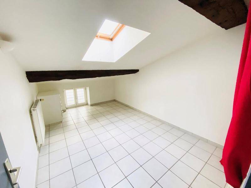 Location appartement 3 pièces 86.08 m² à Mâcon 71000 4 - 520 €