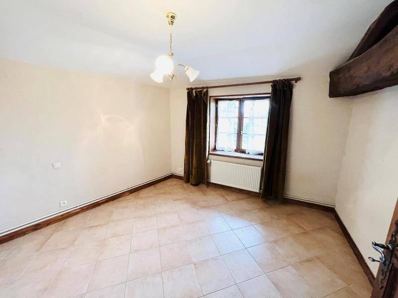 Location appartement 3 pièces 79.56 m² à Feillens 01570 5 - 750 €