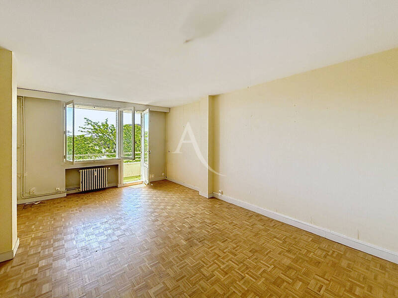 Vente appartement 2 pièces 65.7 m² à Mâcon 71000