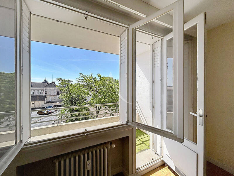 Vente appartement 2 pièces 65.7 m² à Mâcon 71000