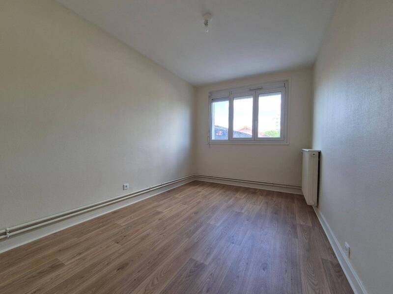 Location appartement 3 pièces 78.24 m² à Mâcon 71000 - 740 €