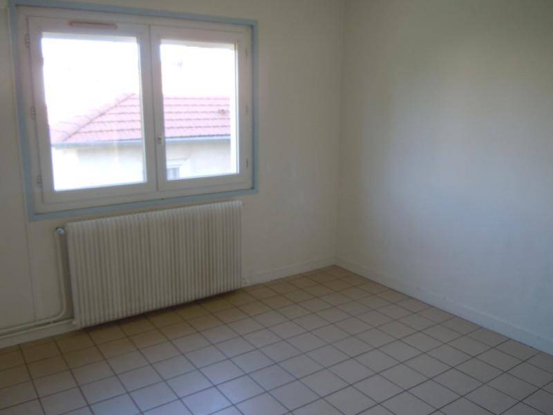 Location appartement 4 pièces 75 m² à Mâcon 71000 5 - 810 €
