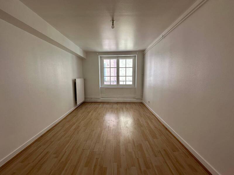 Location appartement 4 pièces 109.22 m² à Mâcon 71000 4 - 770 €