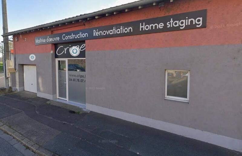 Location local boutique à Saint-Laurent-sur-Saône 01750 710 €