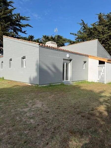 Location maison 2 pièces 45.9 m² à La Guérinière 85680 - 950 €