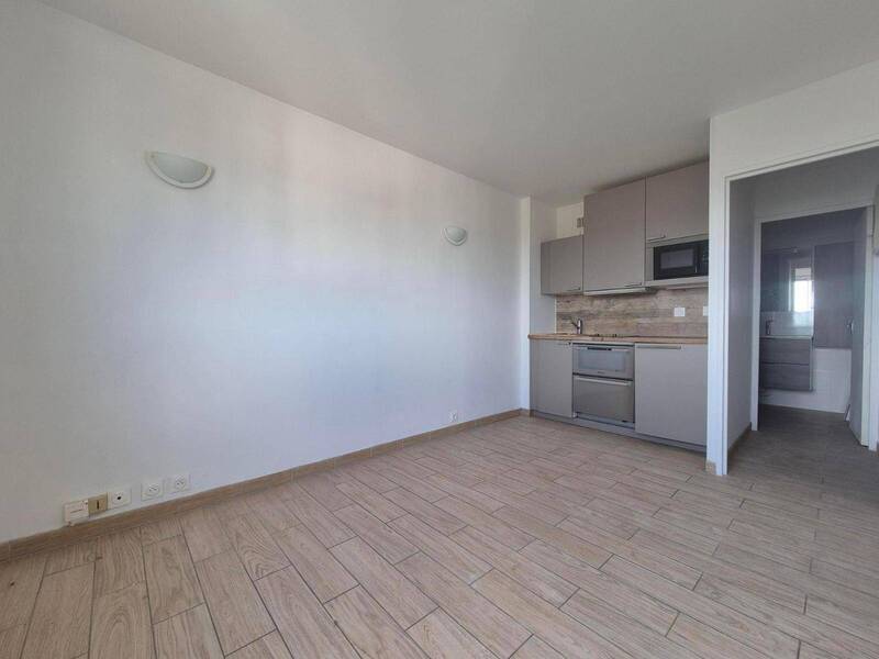 Location appartement rénové 1 pièce 28.67 m² à Mâcon 71000 5 - 570 €