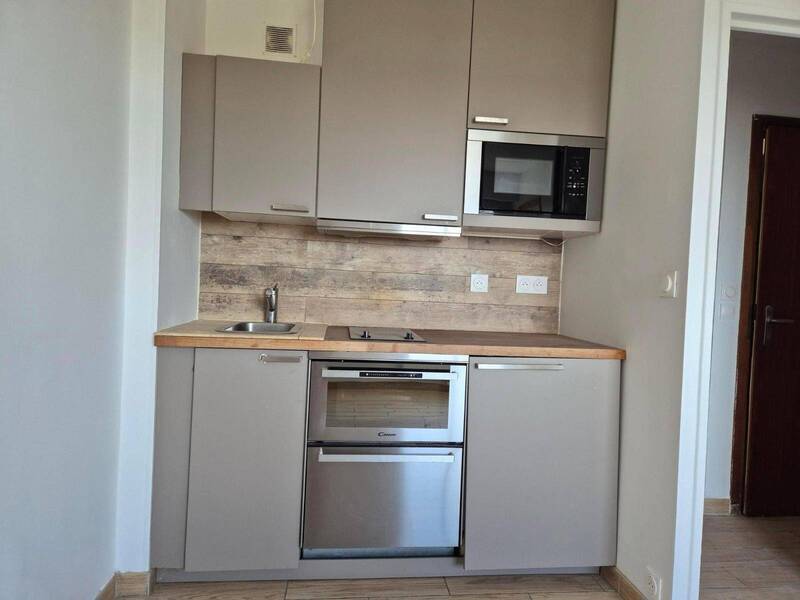 Location appartement rénové 1 pièce 28.67 m² à Mâcon 71000 5 - 570 €