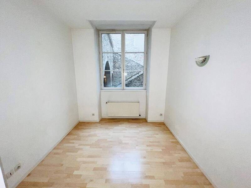 Location appartement 3 pièces 62.14 m² à Mâcon 71000 4 - 530 €
