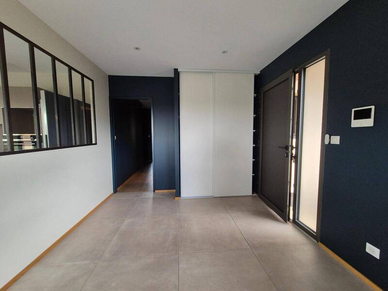 Location maison 5 pièces 139.8 m² à Saint-Maurice-de-Satonnay 71260 5 - 1 490 €