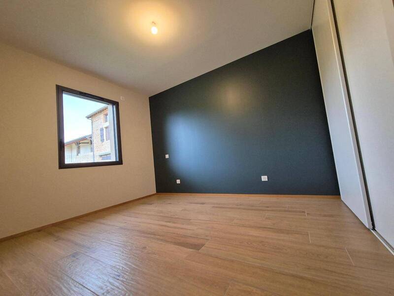 Location maison 5 pièces 139.8 m² à Saint-Maurice-de-Satonnay 71260 5 - 1 490 €