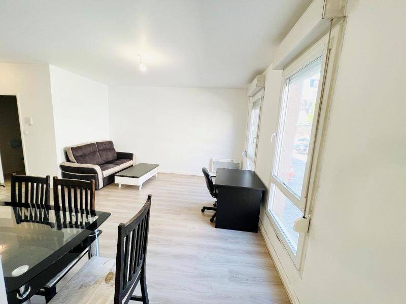 Location appartement 1 pièce 40.59 m² à Mâcon 71000 4 - 440 €