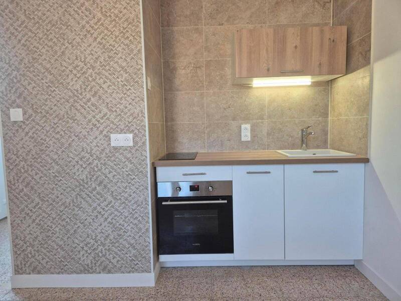 Location appartement 1 pièce 28.2 m² à Varennes-lès-Mâcon 71000 - 490 €