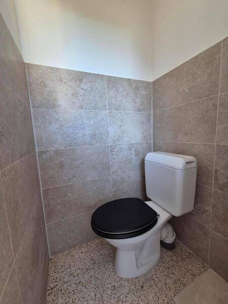 Location appartement 1 pièce 28.2 m² à Varennes-lès-Mâcon 71000 - 490 €