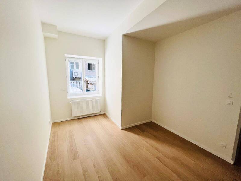 Location appartement 2 pièces 64.33 m² à Mâcon 71000 4 - 598 €