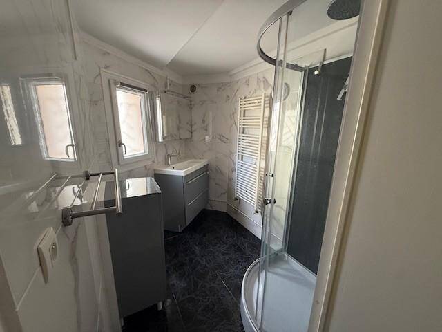 Rent apartment appartement 3 rooms 64.23 m² in Fontaines-sur-Saône 69270 - 880 €