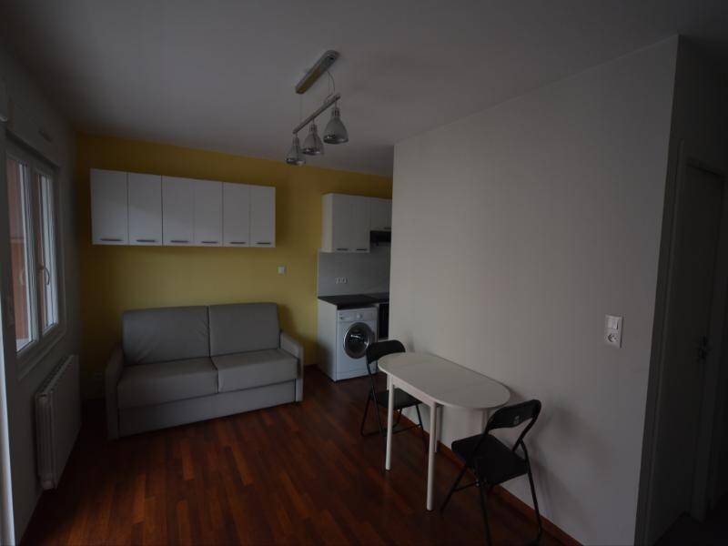 Rent apartment appartement rénové 1 room 25.7 m² in Charnay-lès-Mâcon 71850 5 - 465 €