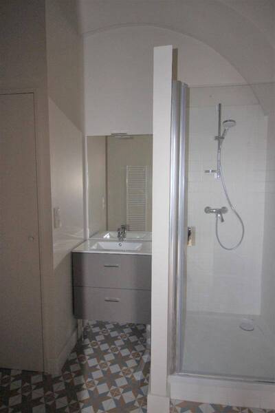 Rent apartment appartement 2 rooms 42.73 m² in Mâcon 71000 4 - 650 €