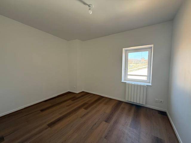 Location appartement 3 pièces 57.59 m² à La Chapelle-de-Guinchay 71570 5 - 560 €