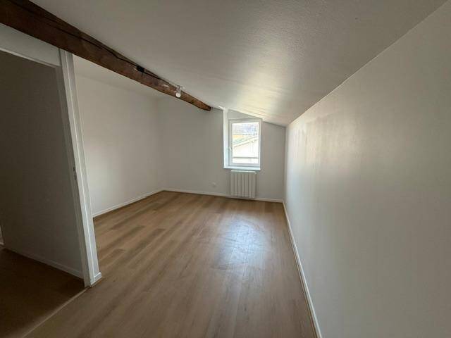 Location appartement 3 pièces 57.59 m² à La Chapelle-de-Guinchay 71570 5 - 560 €