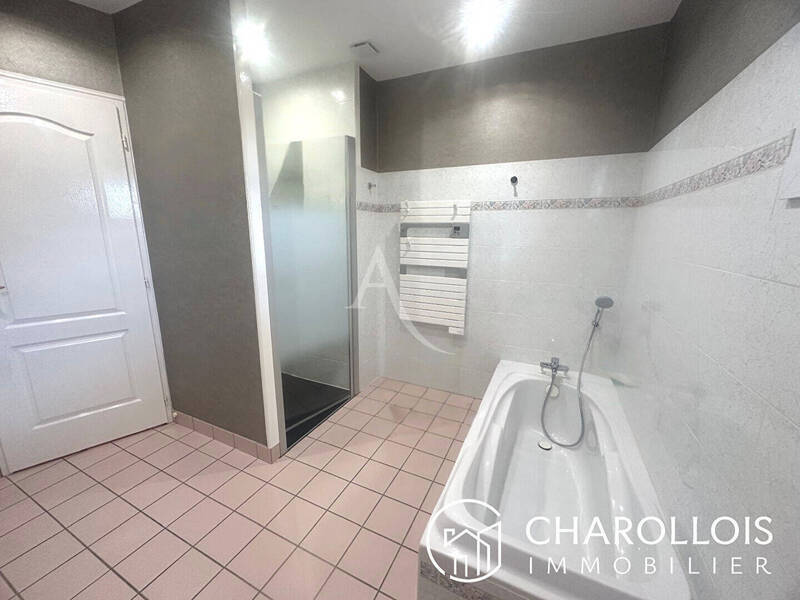 Vente maison 5 pièces 140 m² à Charnay-lès-Mâcon 71850