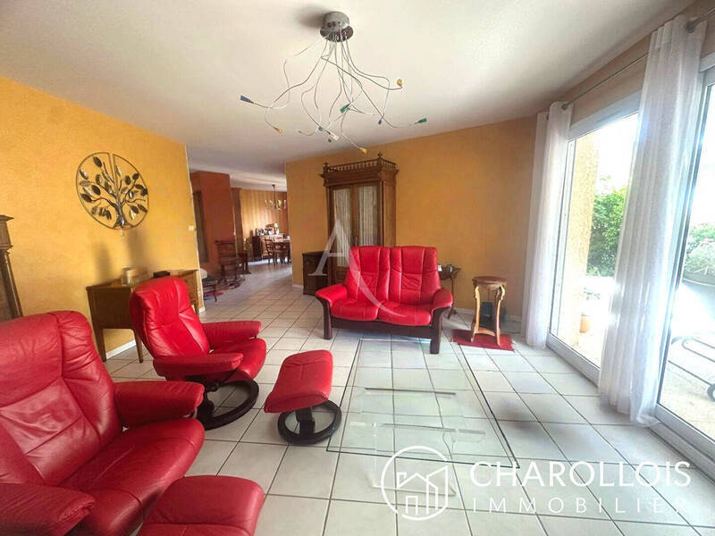 Vente maison 5 pièces 140 m² à Charnay-lès-Mâcon 71850