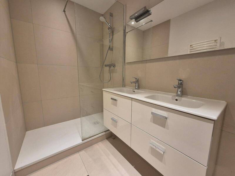 Location appartement récent 3 pièces 61.73 m² à Mâcon 71000 4 - 670 €