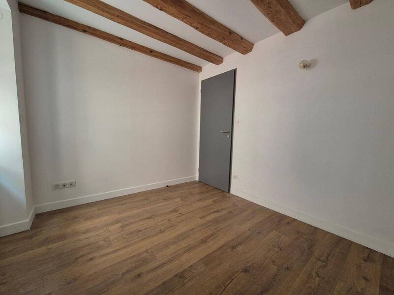 Location appartement récent 3 pièces 61.73 m² à Mâcon 71000 4 - 670 €