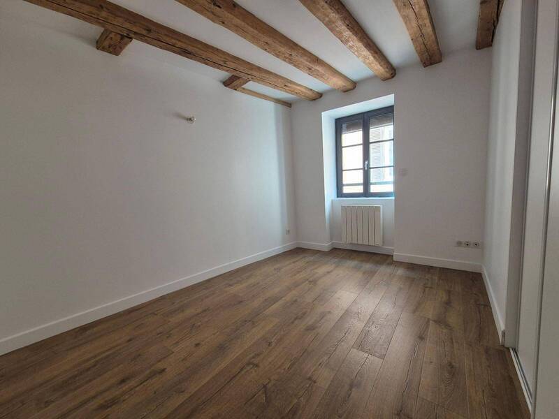 Location appartement récent 3 pièces 61.73 m² à Mâcon 71000 4 - 670 €