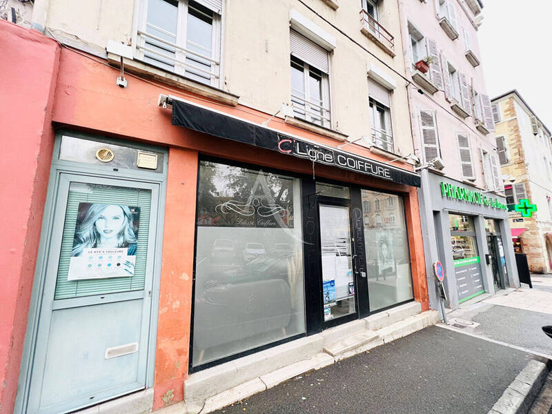 Vente local commercial à Mâcon 71000 76 000 €