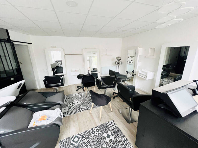 Vente local commercial à Mâcon 71000 76 000 €