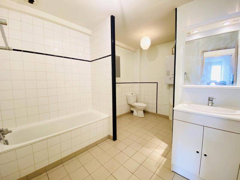 Rent apartment appartement 2 rooms 48.53 m² in Saint-Laurent-sur-Saône 01750 5 - 520 €