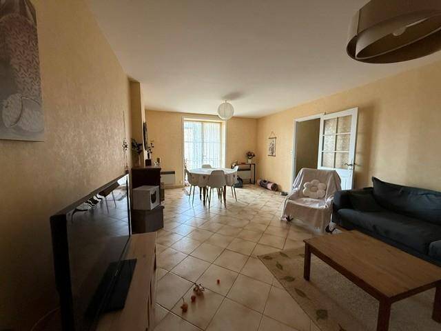 Location maison 4 pièces 103.72 m² à Chânes 71570 6 - 810 €
